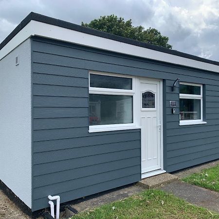 Salty Dogs Chalet Lowestoft Exteriér fotografie